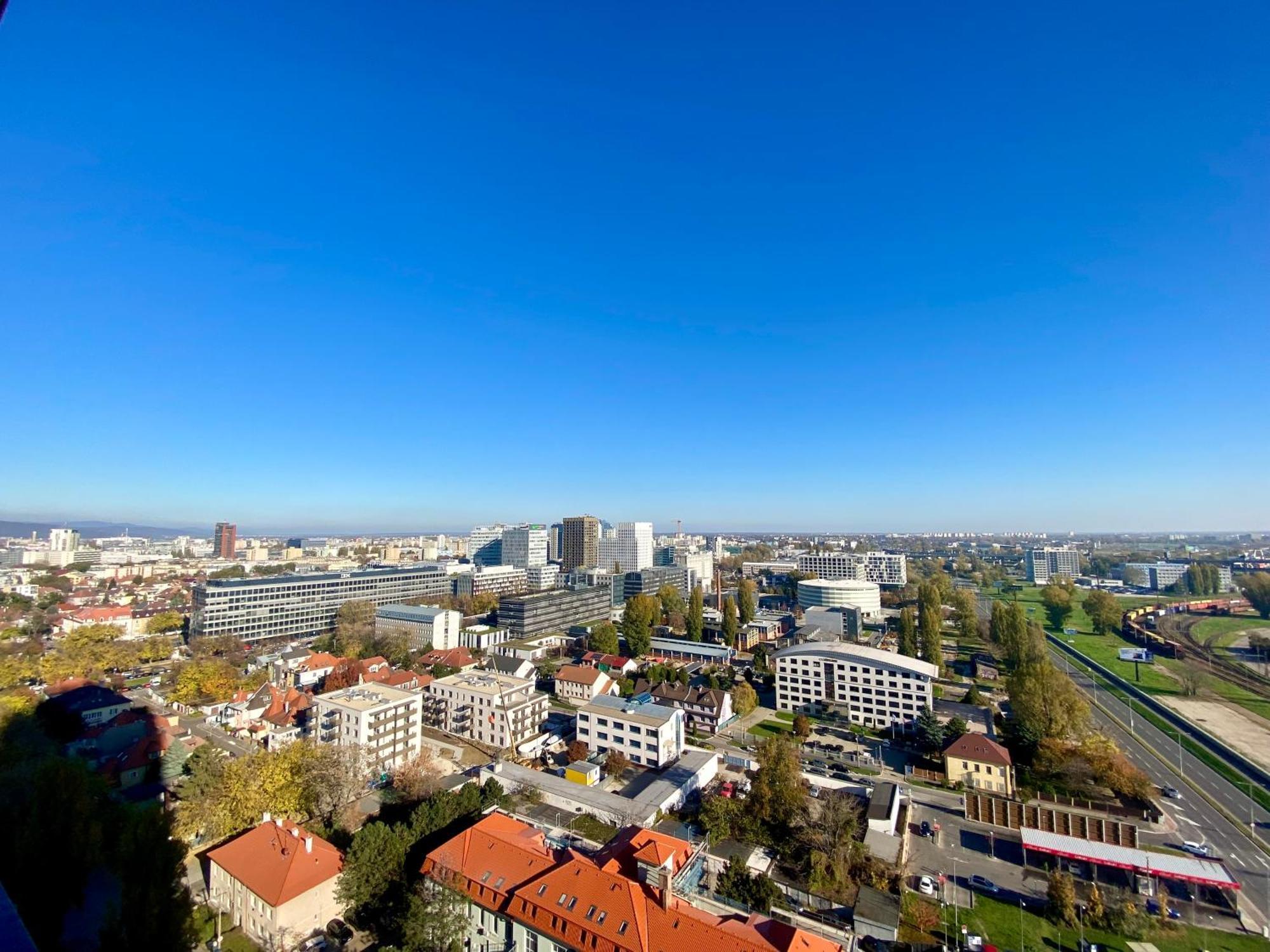 Danubius Apartments Bratislava Luaran gambar